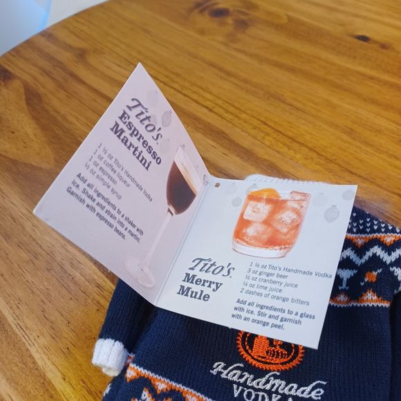 Tito's Vodka 2018 Christmas Sweater Mini, Fits A 750 ML Bottle- Not Included - Picture 2 of 4